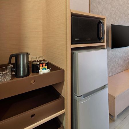 Grand Mercure Singapore Roxy Exterior foto